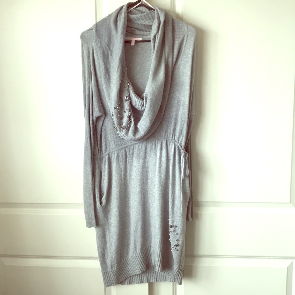 💥SALE💥Victoria’s Secret cowl neck knit dress